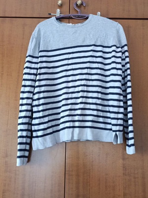 H&M striped knitted blouse size M like new, grey