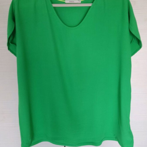 Women's green summer blouse like new size M