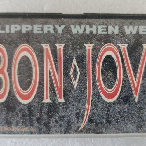 Bon Jovi Slippery When Wet cassette tape like new, rock