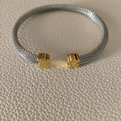 Tous bracelet with gold 750 and stainless steel in new condition
