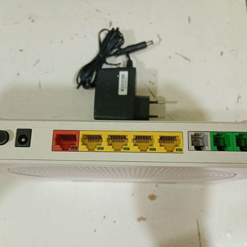 Technicolor TG789vac V2 Router like new, VDSL2 Ethernet