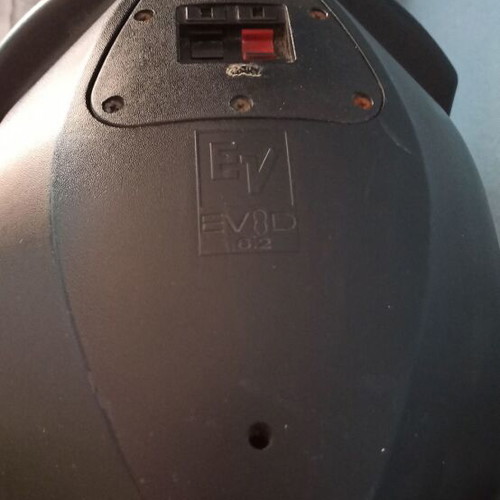 Electro-Voice EVID 6.2 wall speaker, single unit