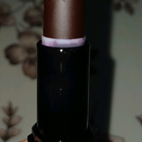 Avon Ultra Matte Lipstick Plum Kiss like new, dark plum shade