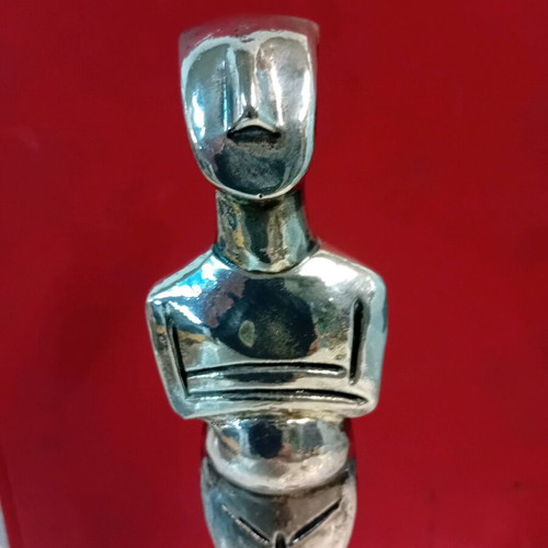 Cycladic figurine Silvero with gold leaf like new