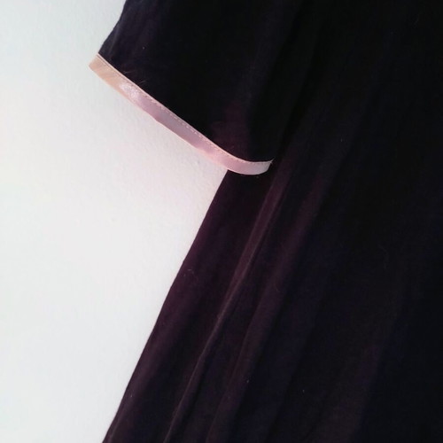 Midi black nightdress Gattina like new, size 42, gold details