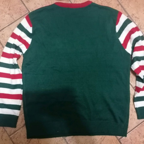Unisex Christmas sweater like new, women's size XL