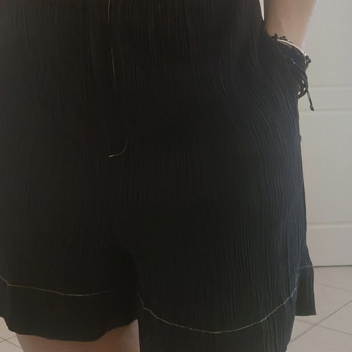 Zara Bermuda shorts like new, size S, black, elastic waist