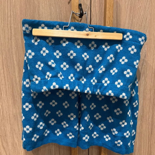 Knitted set used size small, top and mini skirt blue with white flowers