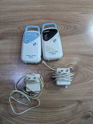 Lindam Baby Talk Plus baby monitor used, complete set