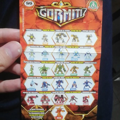 Gormiti Nature Unleashed catalog like new in excellent condition