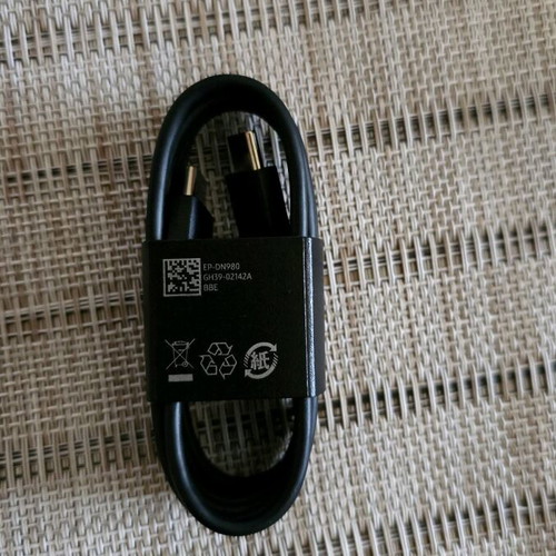 Samsung genuine USB-C to USB-C charging cable new, black