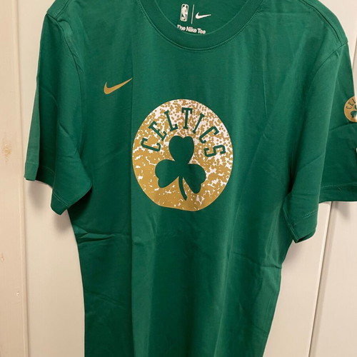 T-shirt Boston Celtics Nike new, size small