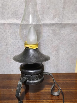 Vintage lamp with electricity used, height 46 cm