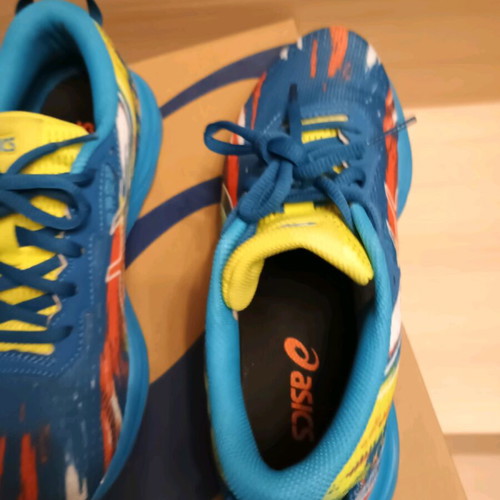 Asics Gelnoosa Tri 13 αθλητικά σαν καινούργια, νούμερο 39, πολύχρωμα