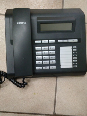 Unify OpenStage 15 HFA phone used, functional