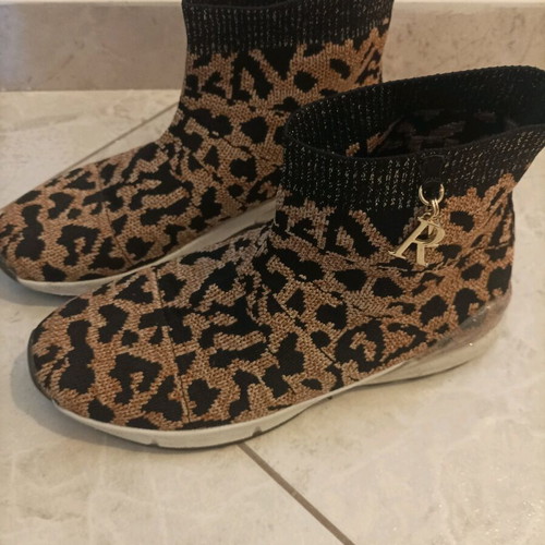 Γυναικεία αθλητικά παπούτσια River Island σαν καινούργια, τύπου κάλτσα λεοπαρ