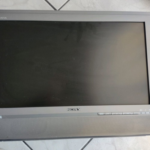 Sony Bravia KDL 20B4050 LCD TV used 20 inch HD with HDMI, SCART