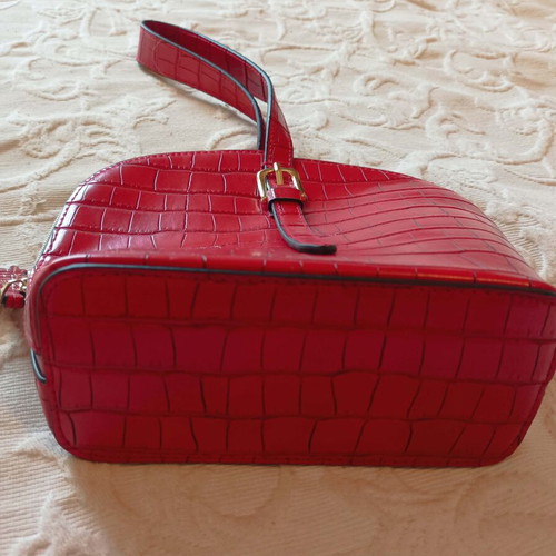 Estée Lauder red handheld bag new