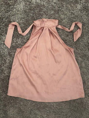 Pink satin tank top like new, size S/M