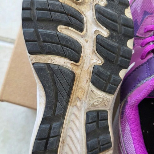 Asics athletic shoes for girl used, size 28.5, purple