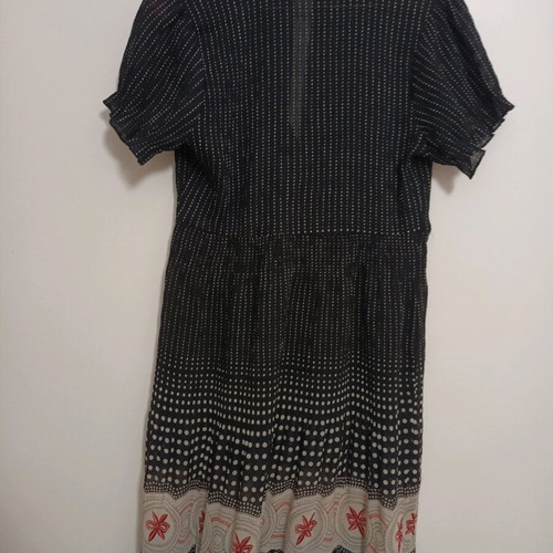 Zara dress like new, lightweight spring with neck ribbon