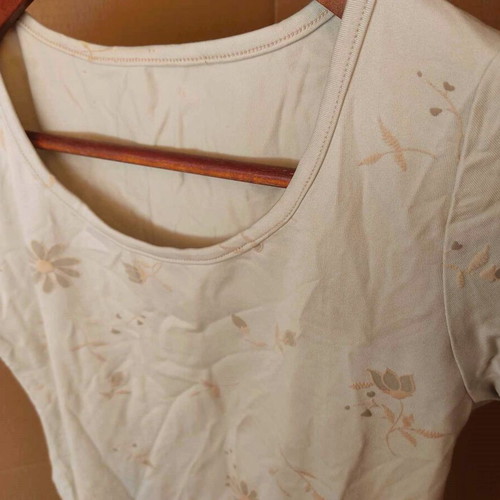 Fidele blouse used, women's short sleeve, size Medium, ecru