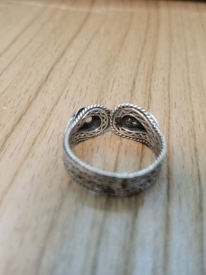 Vintage silver ring with Bulgarian folk motif, filigree (c. 1940–1950)