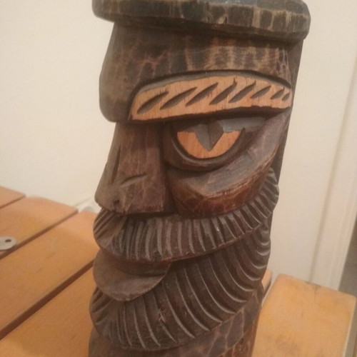 Decorative wooden sculpture like new