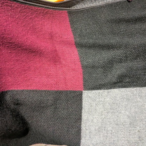 Scarf used, black and red