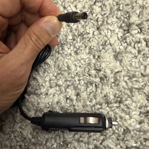 Car charger cable used with DC plug (12V/24V)