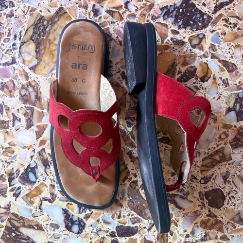 Jenny by Ara leather sandals like new, size 38, red