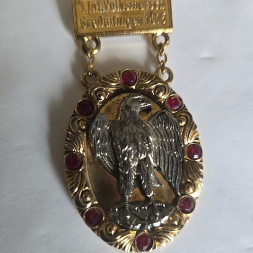 Vintage German Wandertag medal collection like new