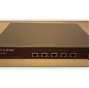 TP-LINK TL-R488T  Load Balance Broadband Router