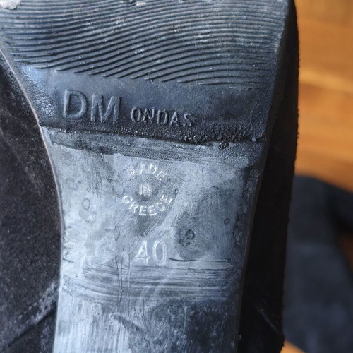 DM ONDAS women's black suede boots size 40, thick heel and platform