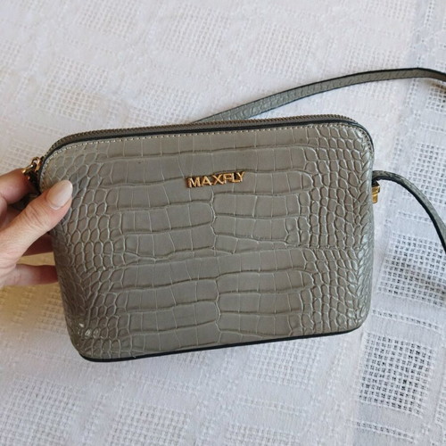 Maxfly shoulder bag like new, grey croc faux leather