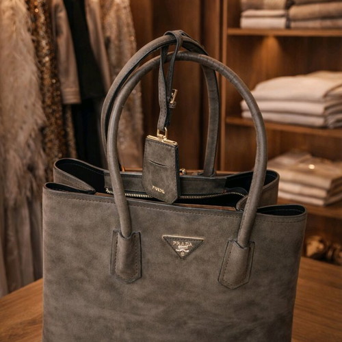 PRADA MILANO 1913 original leather bag
