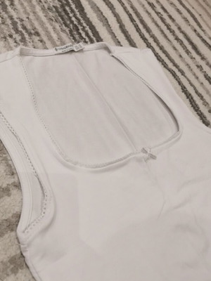 Stradivarius White T-Shirt M Like New