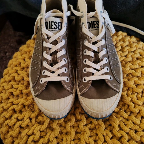 Diesel canvas shoes used, size 41, beige and green