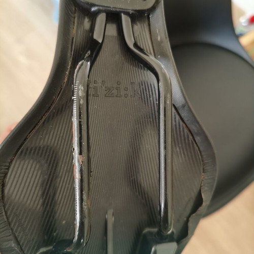 Fizik Mystica Triathlon Saddle like new, aerodynamic style