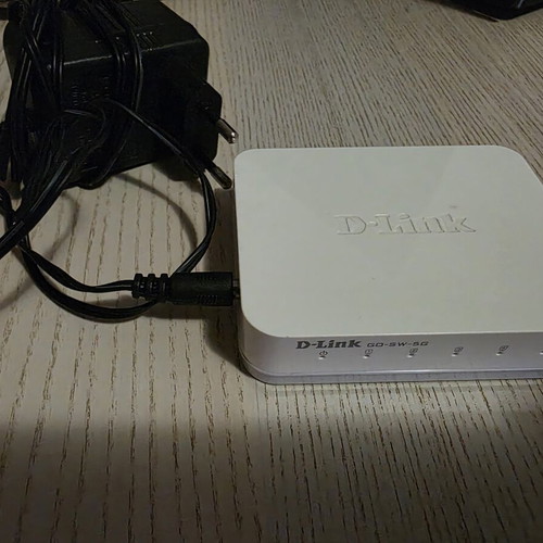 D-Link GO-SW-5G 5-Port Gigabit Ethernet Switch