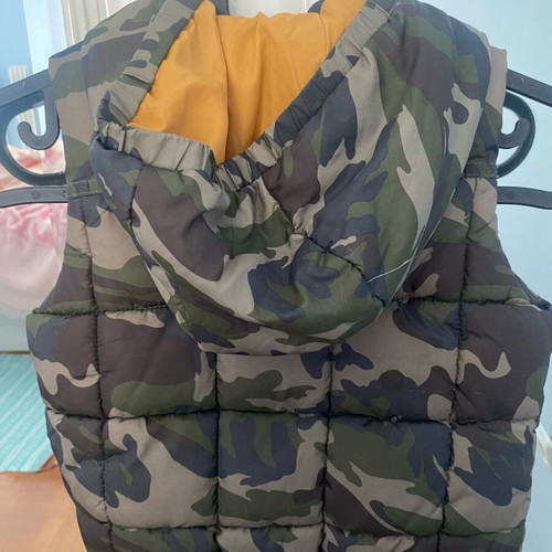 Zara baby boy sleeveless jacket like new, size 2/3 years, 98 cm