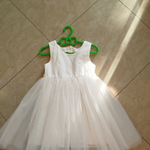 Tulle dress like new for girl 2-2.5 years old, white