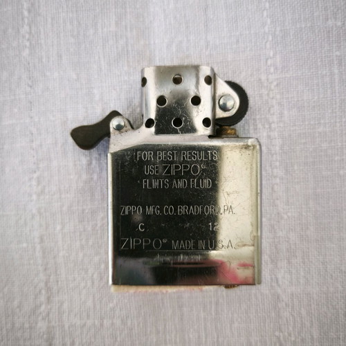 Zippo lighter with playing card design, like new