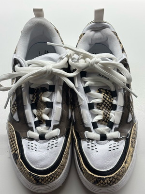 Adidas athletic shoes like new, white and beige, size 43.5