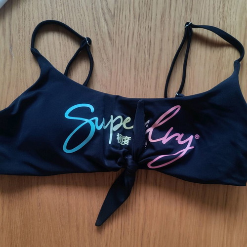 Superdry bikini top size 40 like new, black