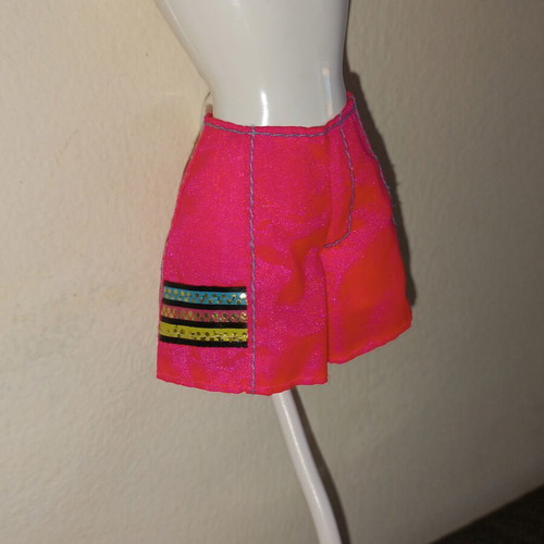 Barbie Cool Skating 1999 authentic shorts like new
