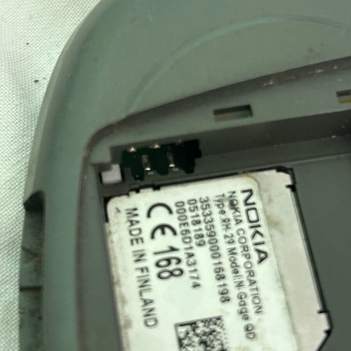 Nokia N-Gage used, for parts without battery with cracked plastic