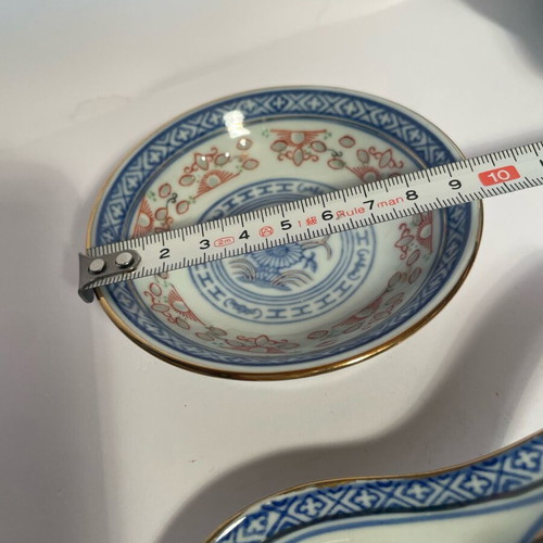 Set of 7 porcelain Chinese plates and spoons like new