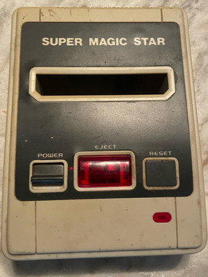 Super Magic Star console used with one game included