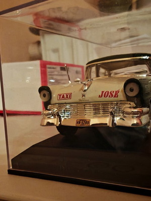 Ford Fairlane taxi σαν καινούργιο με κουτί